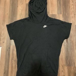 Nike short sleeve sweatshirt